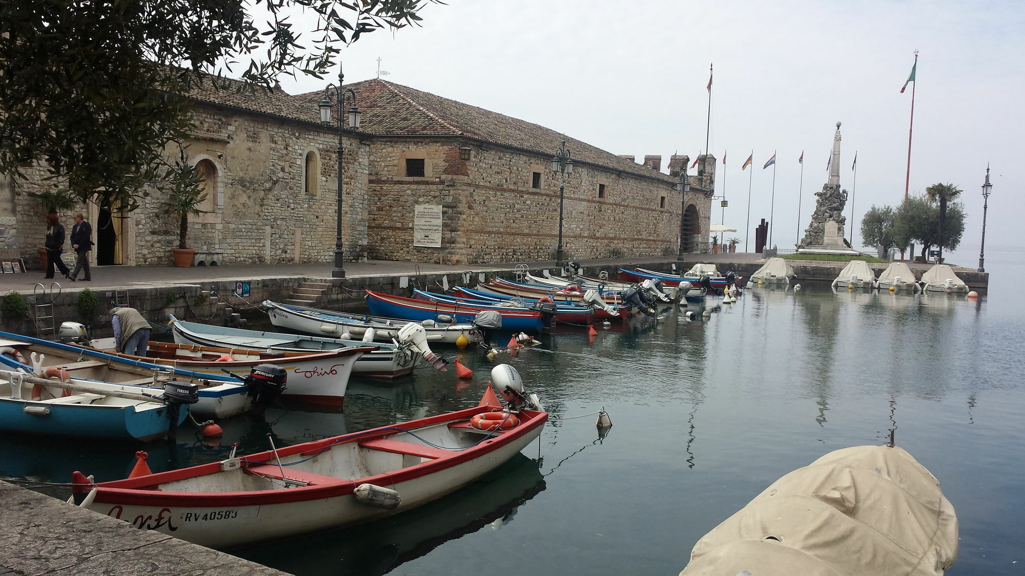 Lazise Boutique Apartment Lago E Relax Exterior foto